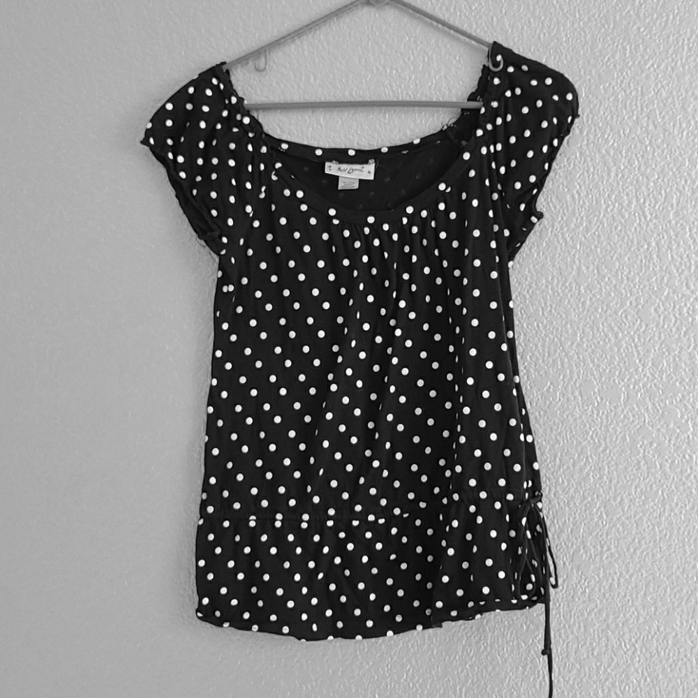 Black and white polka dot top